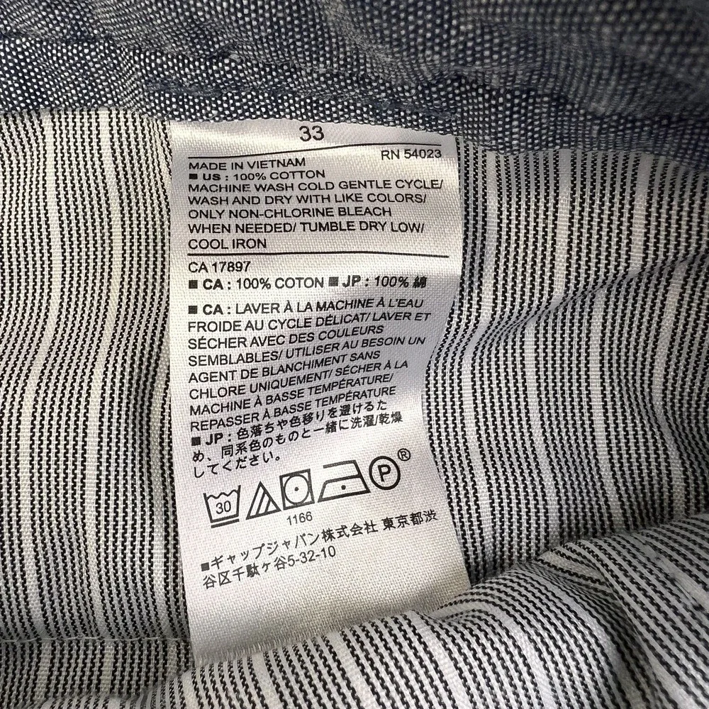 Banana Republic Emerson Short Men's 33 Black Stripe Preppy Bermuda Travel